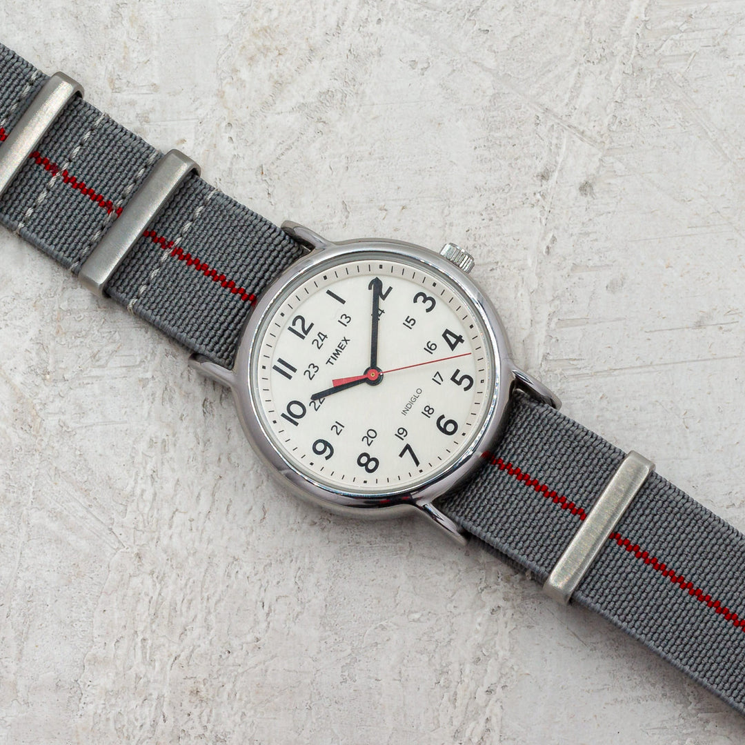 #color_grey-and-red