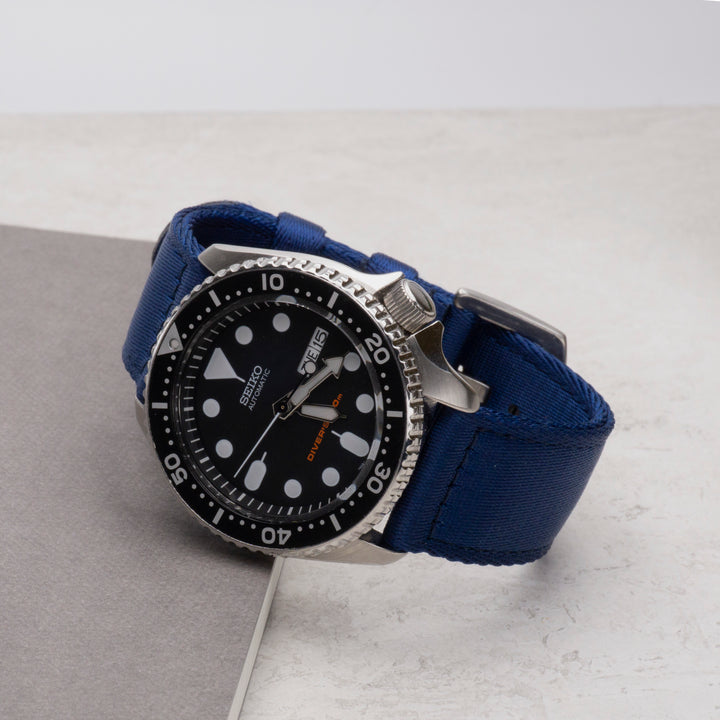 #color_navy-blue